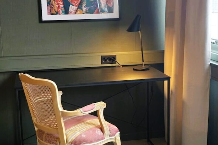Room 10 of 54