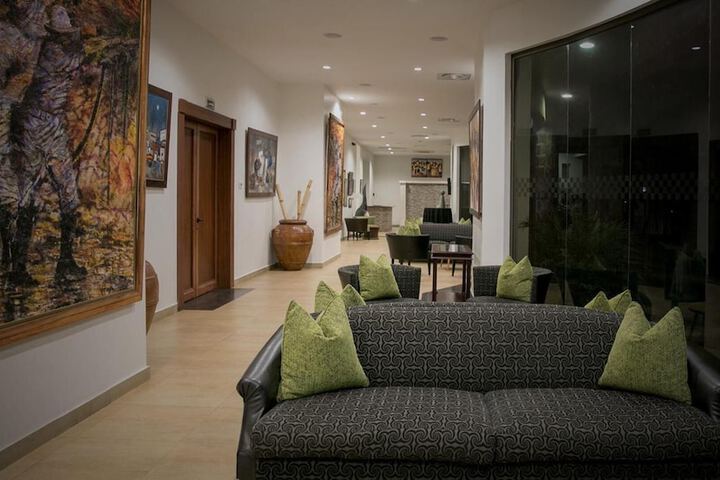 Hotel Interior 4 of 52