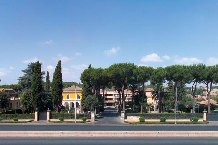 Hotel Exterior