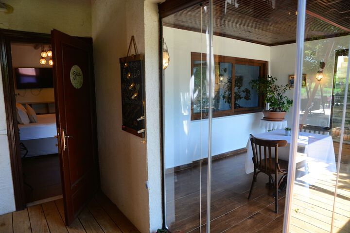 Room 40 of 156