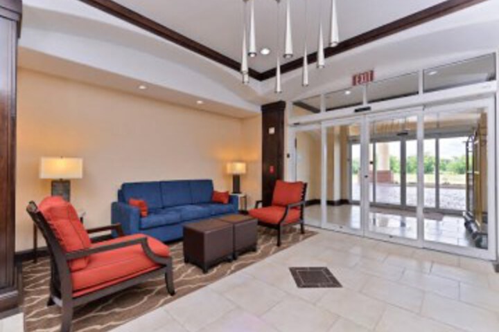 Suite 20 of 40