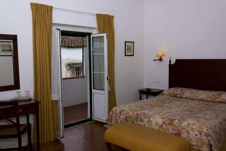 Room 7 of 14