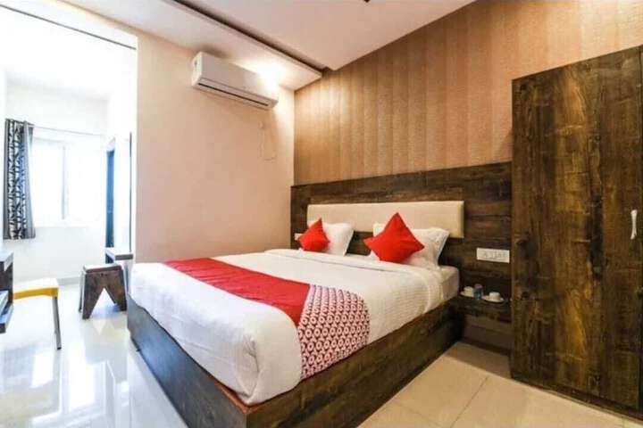 Room 6 of 21