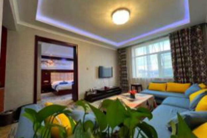 Jinhao Holiday Hotel