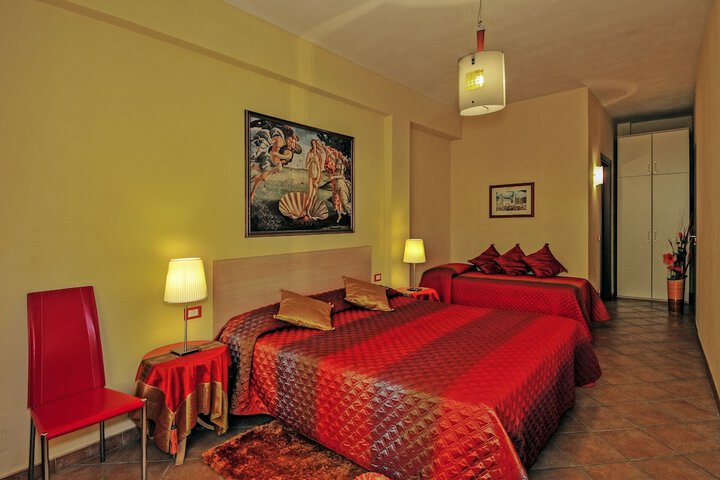 Room 9 of 38