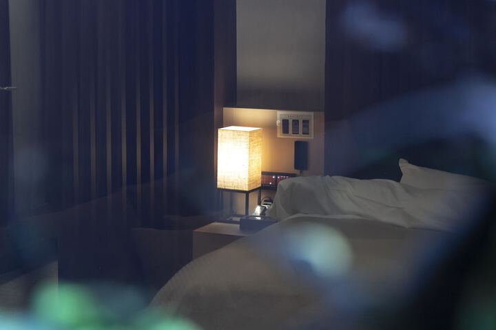 Room 6 of 34