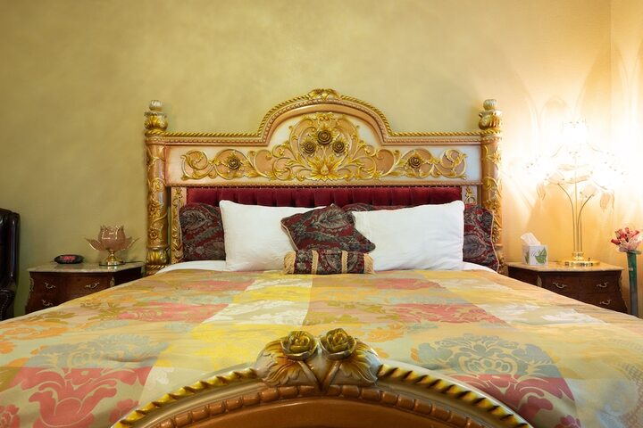 Oriental Premium Sytle King Bed (12 of 139)