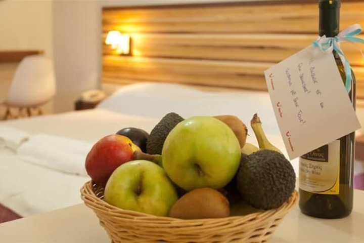 Room 15 of 52