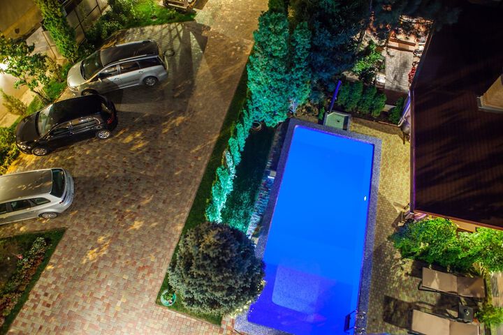Pool 135 of 151