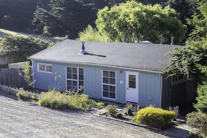 Hotel Exterior 79 of 84