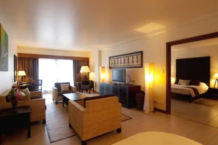 Room 9 of 31