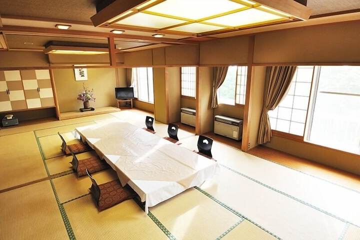 Room 21 of 58