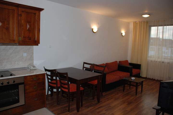 Room 8 of 48