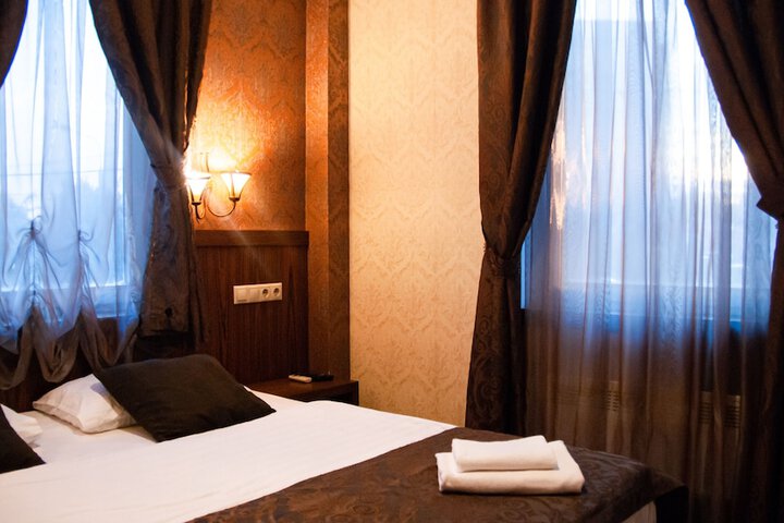 Room 13 of 45