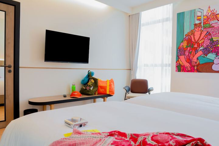 Room 90 of 180