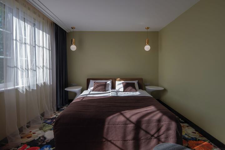 Room 19 of 70
