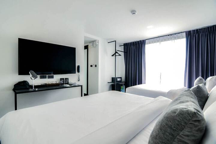 Room 29 of 82