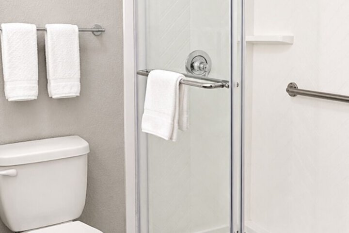 Clean Restrooms