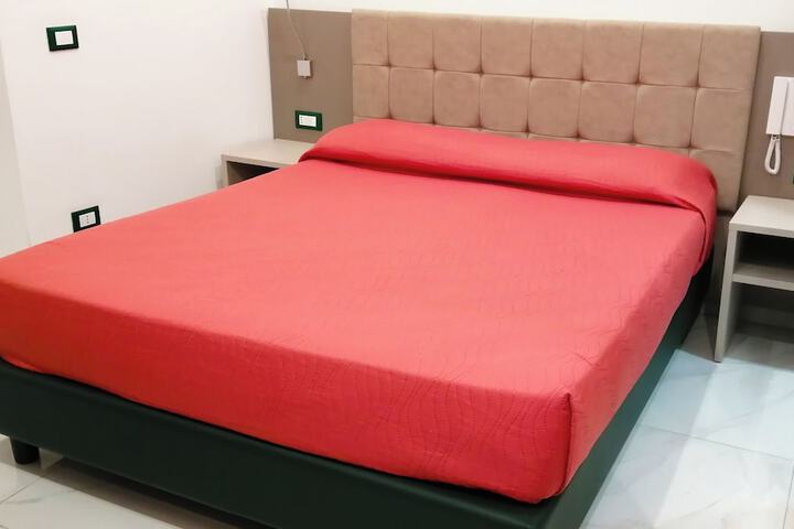 Room 36 of 98