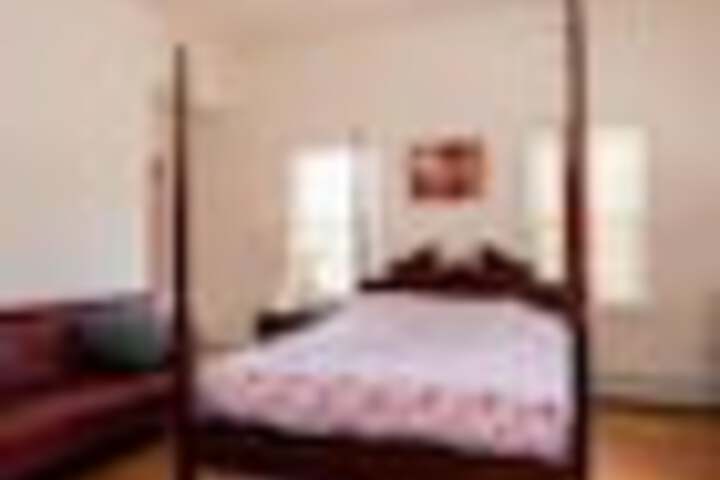 Room 35 of 87