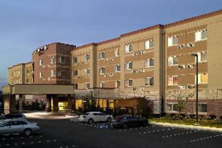 Hotel 5 of 33