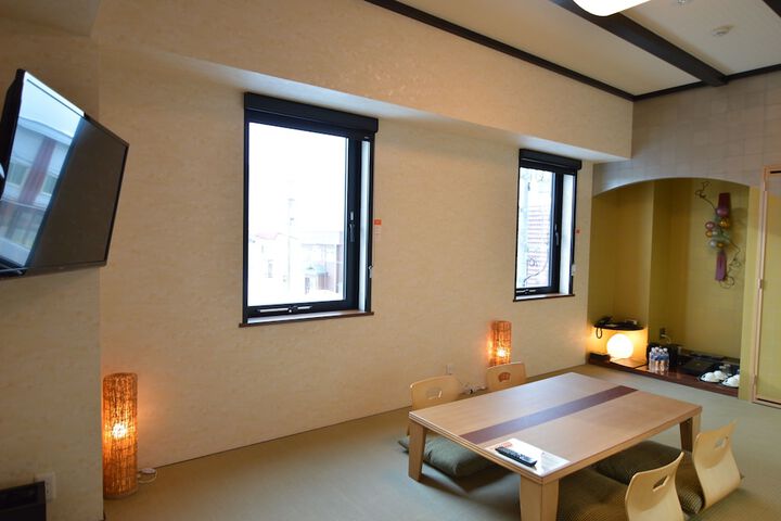 Room 10 of 70