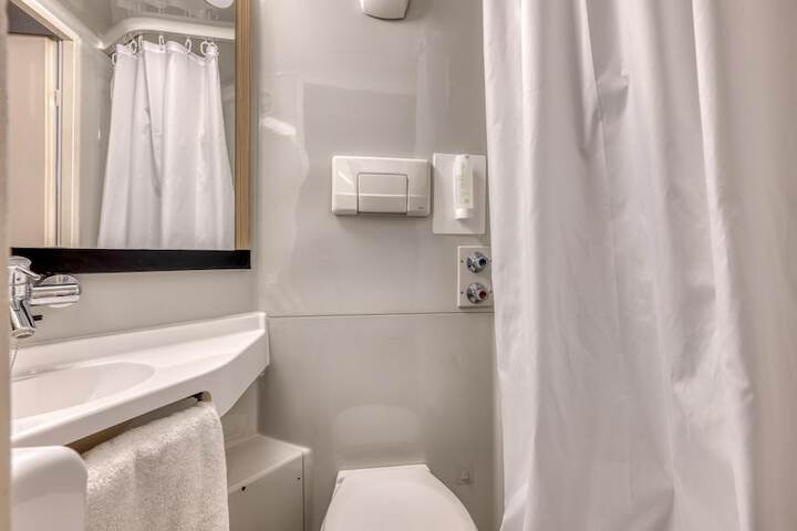 Bath Photo