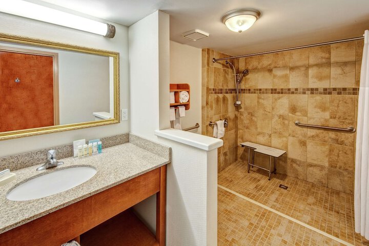 Bathroom shower