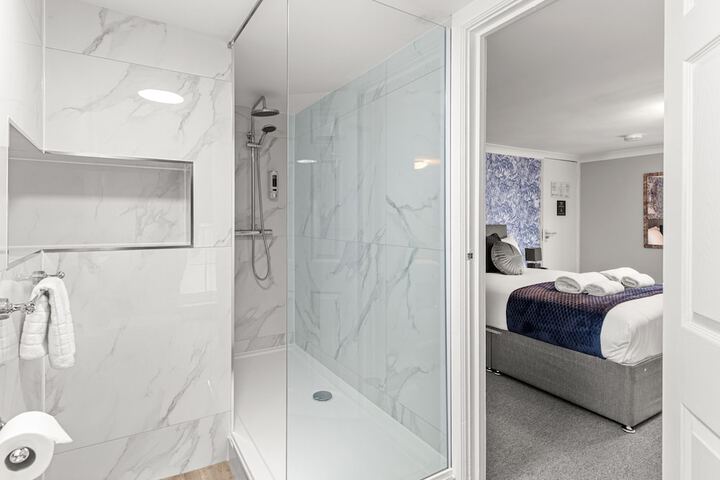Room 19 of 29