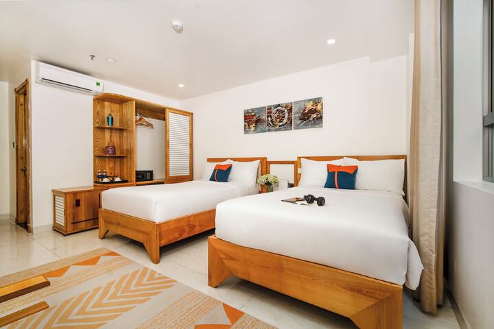 Room 19 of 47