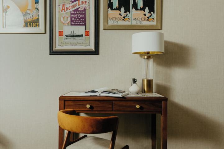 Room 22 of 80