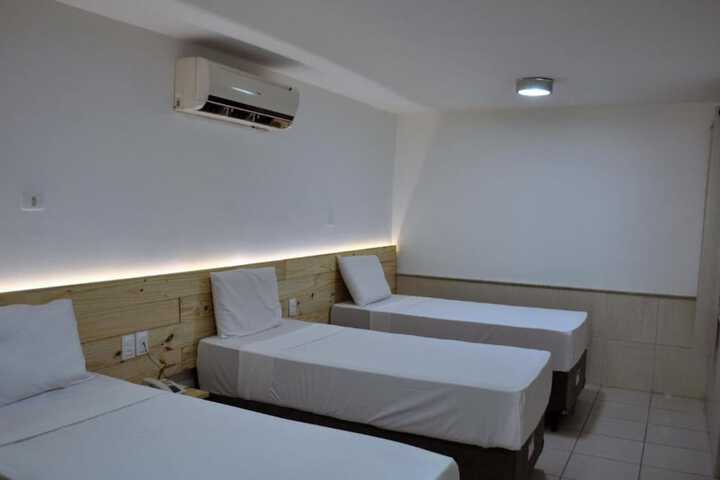 Room 14 of 35