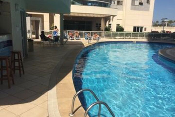 Pool 21 of 24