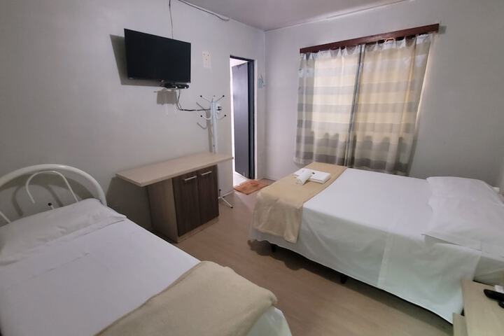Room 7 of 32