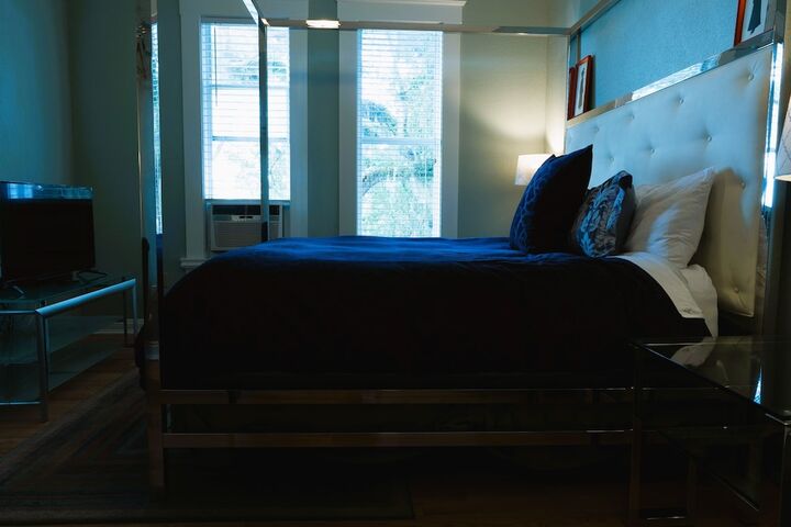 Oriental Premium Sytle King Bed (58 of 139)