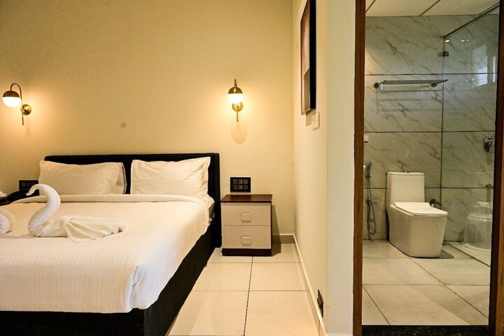 Room 14 of 61