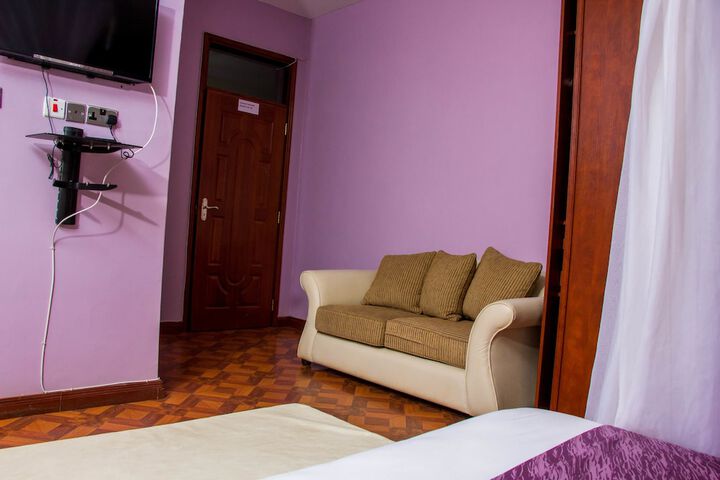 Room 36 of 115