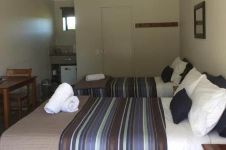 Room 15 of 94