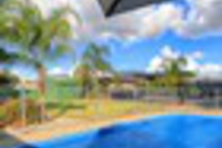 Pool 107 of 138