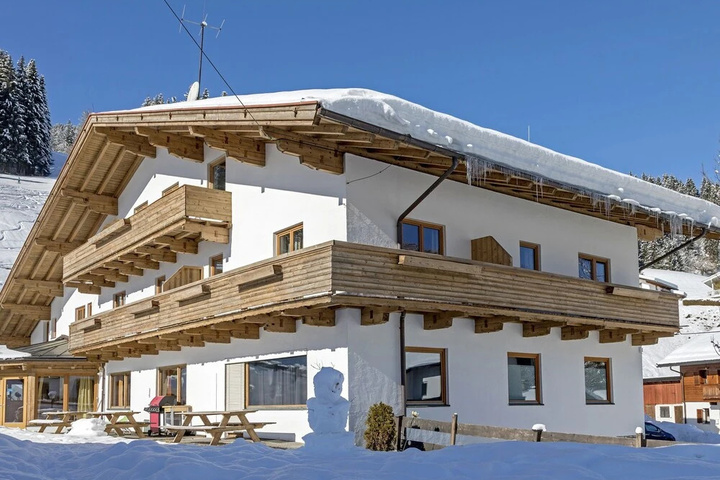 Cozy Holiday Home in Hopfgarten im Brixental Near Ski Area