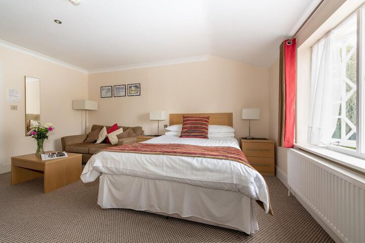 Room 15 of 46