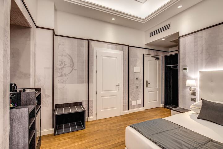 Room 20 of 79