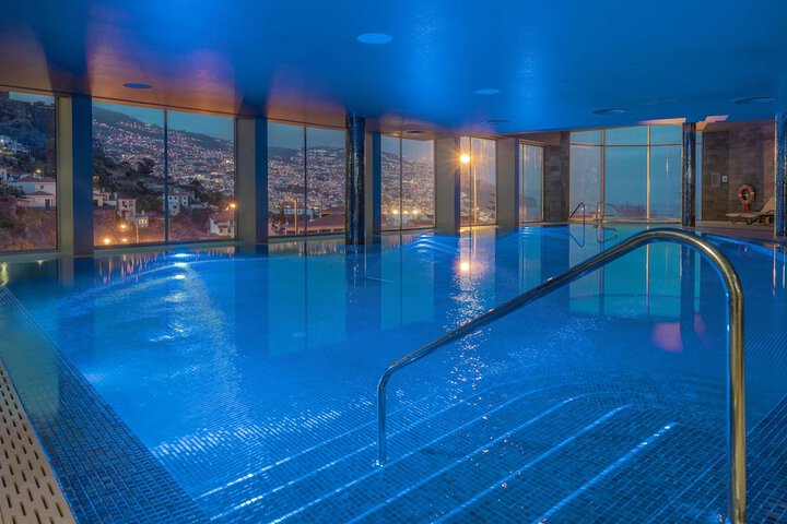Pool 56 of 99