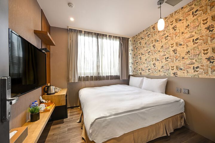 Room 9 of 78