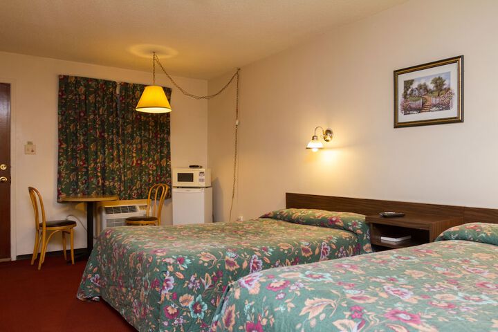 Room 54 of 80