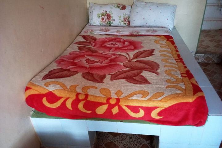 Room 2 of 19