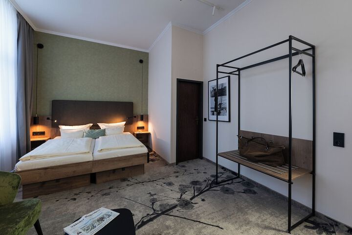 Room 22 of 52