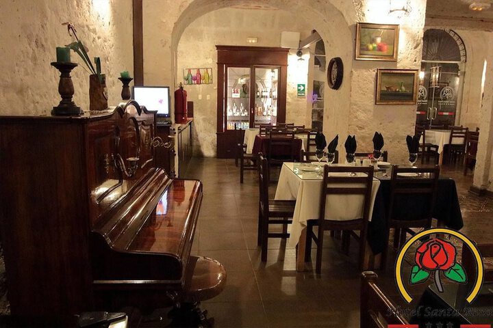 Dining 55 of 72