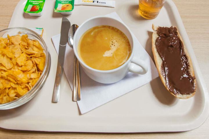 Breakfast/Coffee Service 56 of 67