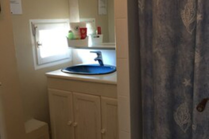 Room 4 of 36